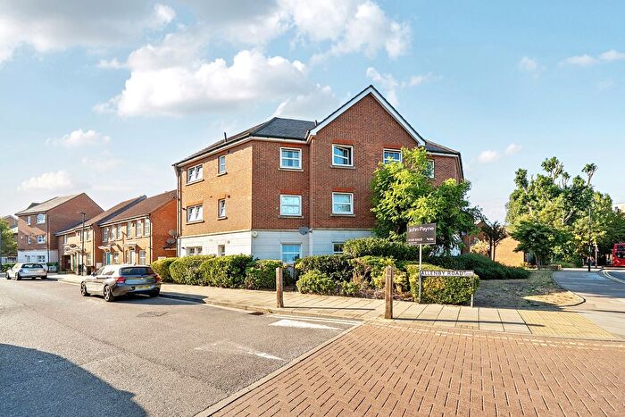 2 Bedroom Flat For Sale In Allenby Road, Thamesmead, SE28