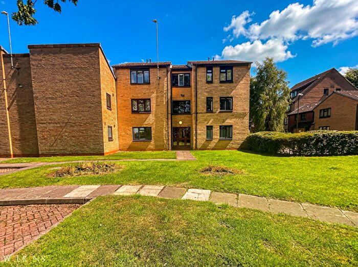 Apartment To Rent In Swan Gardens, Birmingham, West Midlands, B23