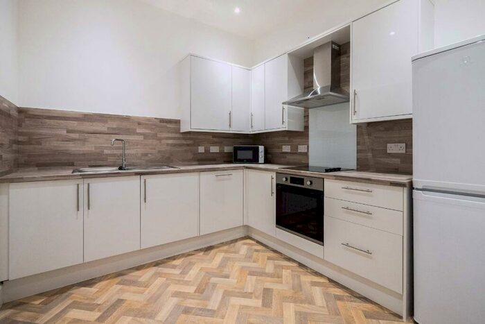 5 Bedroom Flat To Rent In Bernard Terrace, Newington, Edinburgh, EH8