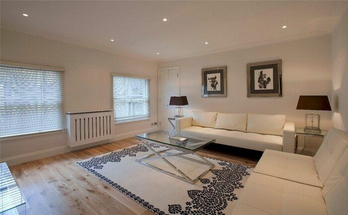 1 Bedroom Flat To Rent In Grosvenor Hill, London, W1K