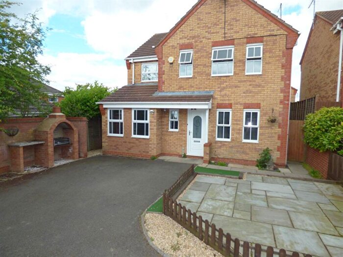 4 Bedroom Detached House To Rent In Ryelands Close, Market Harborough, LE16