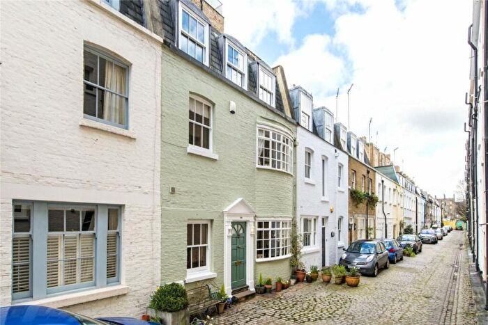 3 Bedroom Terraced House To Rent In St Georges Square Mews, London, SW1V