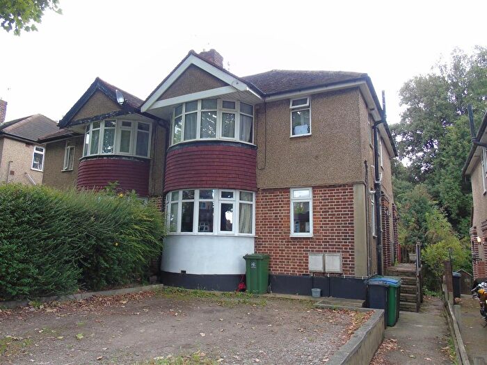 2 Bedroom Maisonette To Rent In Bushey Mill Lane, Watford, WD24