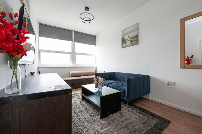 1 Bedroom Flat To Rent In Sandwell District, B66