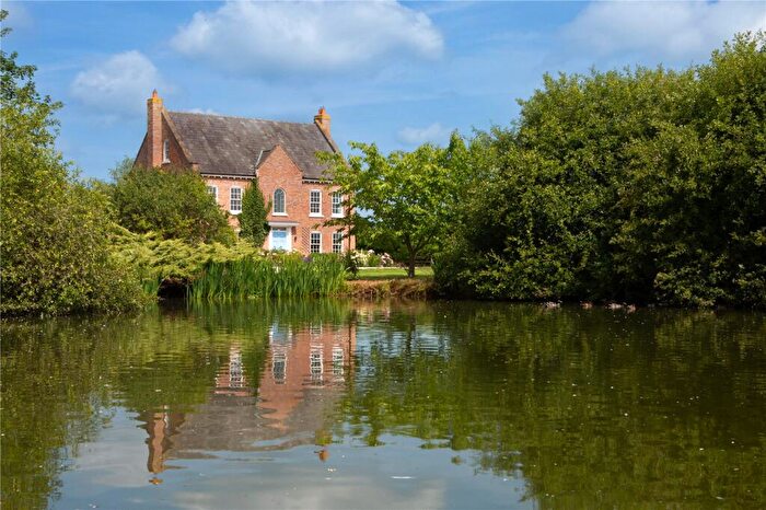 4 Bedroom Detached House For Sale In Hatton Hall Lane, Hatton Heath, Chester, Cheshire, CH3