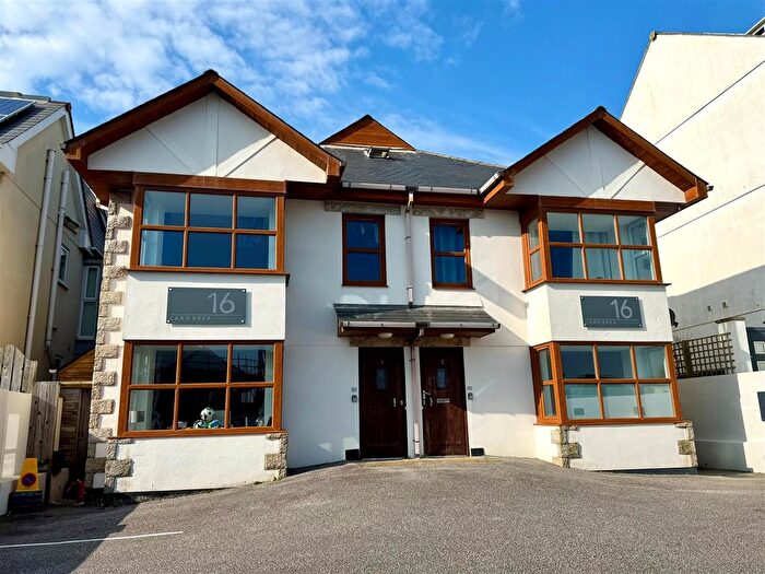 1 Bedroom Flat To Rent In Edgcumbe Gardens, Newquay, TR7