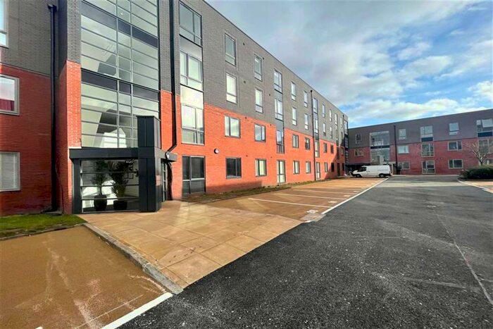 1 Bedroom Apartment To Rent In Crossford Court, Dane Road, Sale, M33