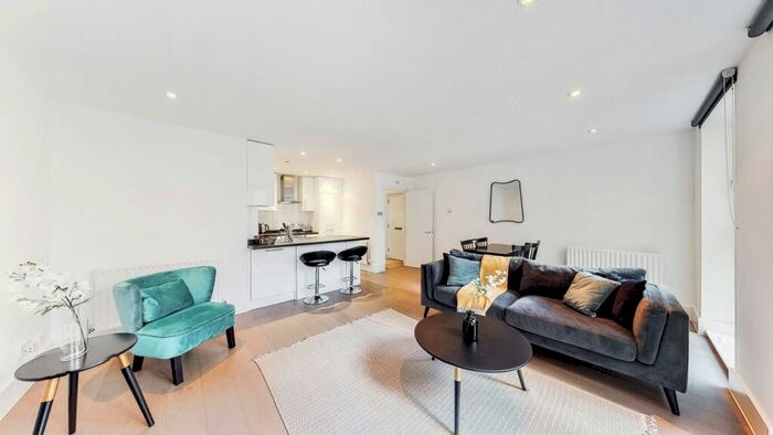 2 Bedroom Apartment To Rent In Britton Street, EC1M