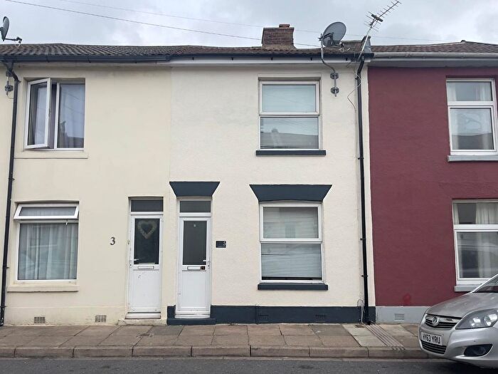 2 Bedroom Terraced House For Sale In Cuthbert Road, Portsmouth, PO1
