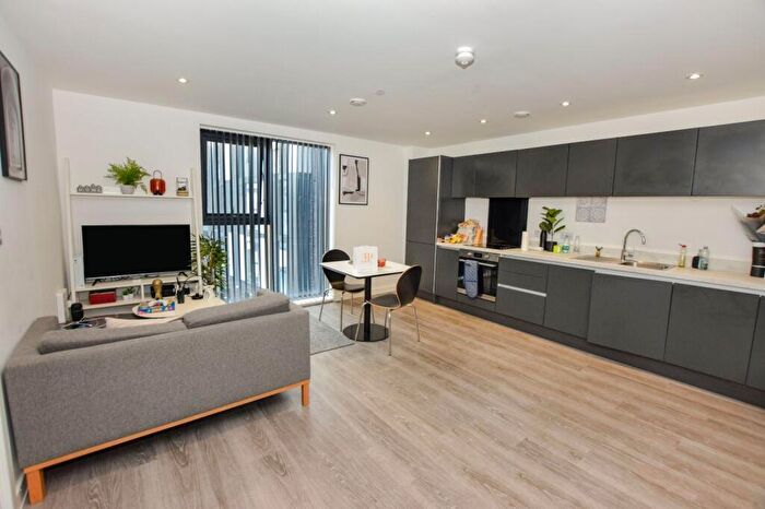 1 Bedroom Flat To Rent In Downtown, Woden Street, Salford, M5