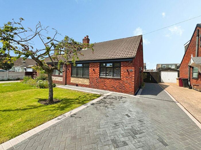 2 Bedroom Bungalow For Sale In Edinburgh Road, Bolton, BL3
