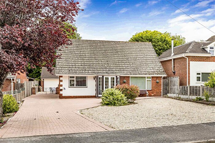 4 Bedroom Detached House For Sale In Meadow Close, Moulsford, OX10