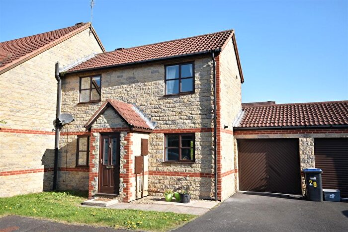 2 Bedroom Semi-Detached House To Rent In St Cuthbert's Walk, Langley Moor, DH7