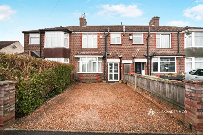 3 Bedroom Terraced House To Rent In Dale Road, LU5