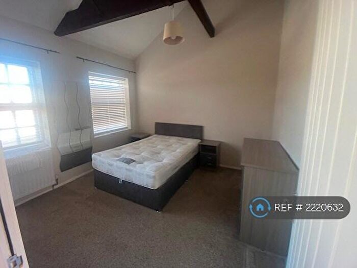 1 Bedroom Flat To Rent In Robert St, Northampton, NN1