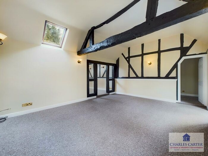 3 Bedroom Mews To Rent In The Mews, Barons Court, New House Lane, Upton Warren, B61