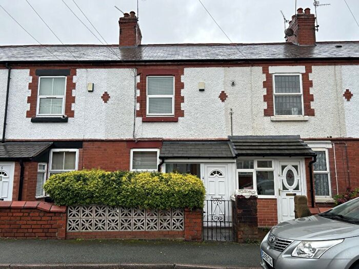 2 Bedroom Terraced House To Rent In Hollybush Terrace, Glan-llyn Road, LL11