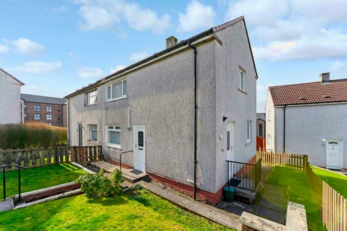 3 Bedroom Semi-Detached House To Rent In Iona Road, Port Glasgow, PA14