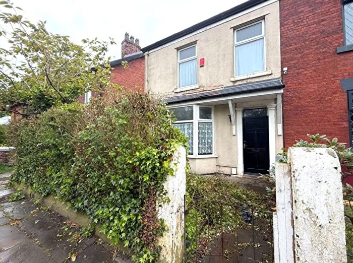 4 Bedroom Terraced House For Sale In Hope Terrace, Blackburn, BB2