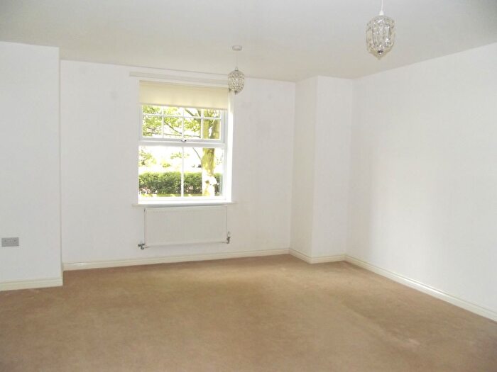 2 Bedroom Property To Rent In Barrington Close, Durham, DH1