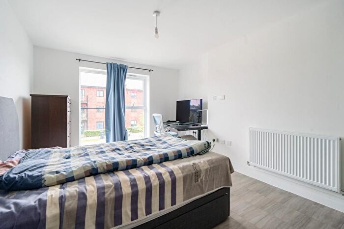1 Bedroom Flat To Rent In Wantage, Vale Of White Horse, OX12