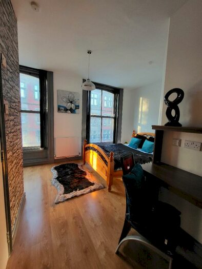 6 Bedroom Flat To Rent In Fishergate, Preston, PR1