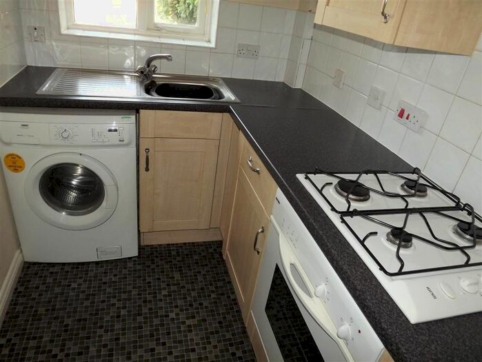 2 Bedroom Semi-Detached House To Rent In Darter Close, Ravenswood, Ipswich IP3