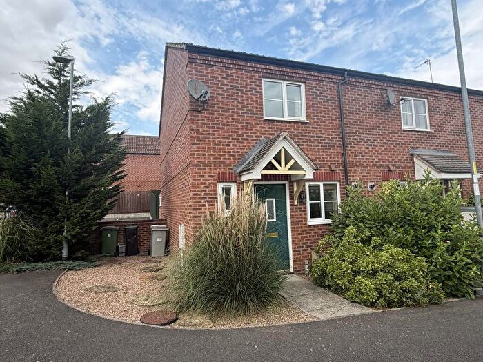 2 Bedroom Semi Detached House To Rent In Hectors Way, Oakham, LE15