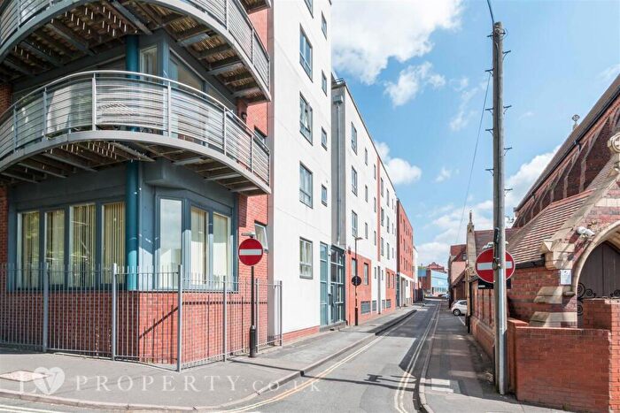 1 Bedroom Apartment To Rent In Arthur Place, Birmingham, West Midlands, B1