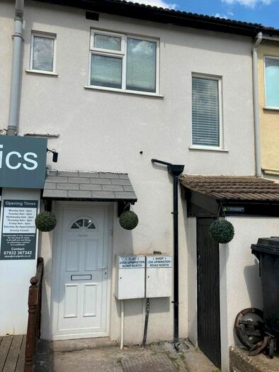 1 Bedroom Flat To Rent In Upminster Road North, Rainham, RM13