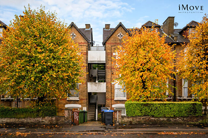 1 Bedroom Flat To Rent In , Oakfield Road, London, SE20
