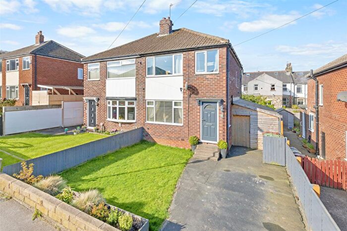 3 Bedroom Semi-Detached House For Sale In Cambridge Grove, Otley, LS21