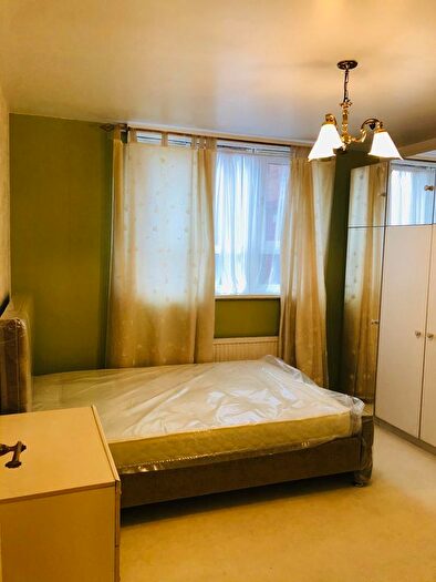 2 Bedroom Flat To Rent In Manor Road, London, E15