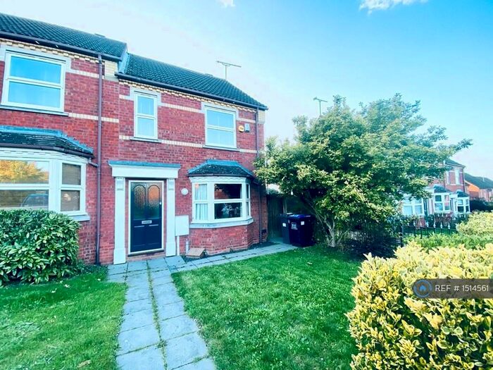 2 Bedroom Semi-Detached House To Rent In Chestnut Square, Leamington Spa, CV32