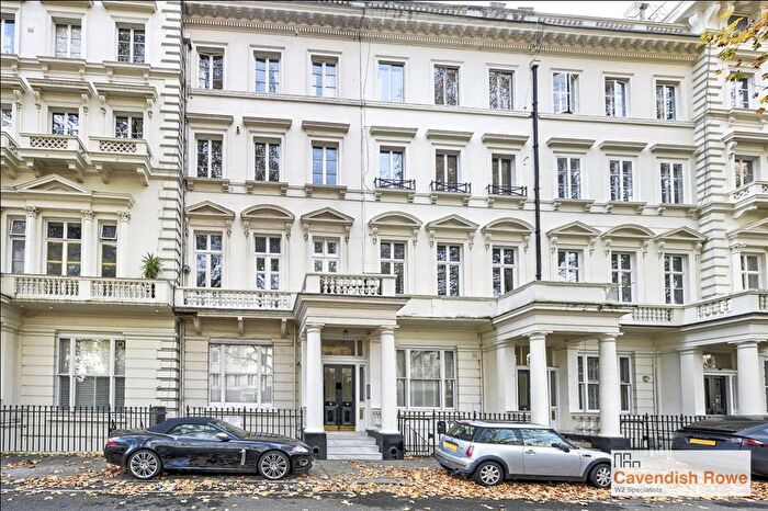 1 Bedroom Flat For Sale In Westbourne Terrace, London, W2