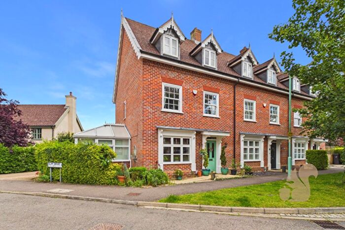 4 Bedroom End Terrace House For Sale In Elm Drive, Walsham-Le-Willows, IP31