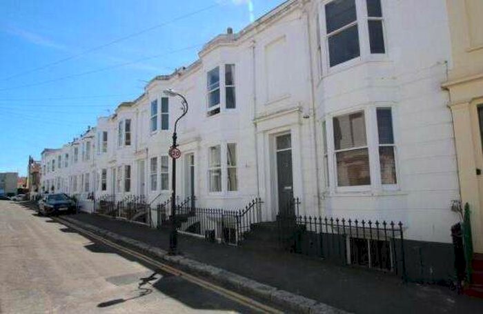 2 Bedroom Flat To Rent In Great College Street, Brighton, BN2