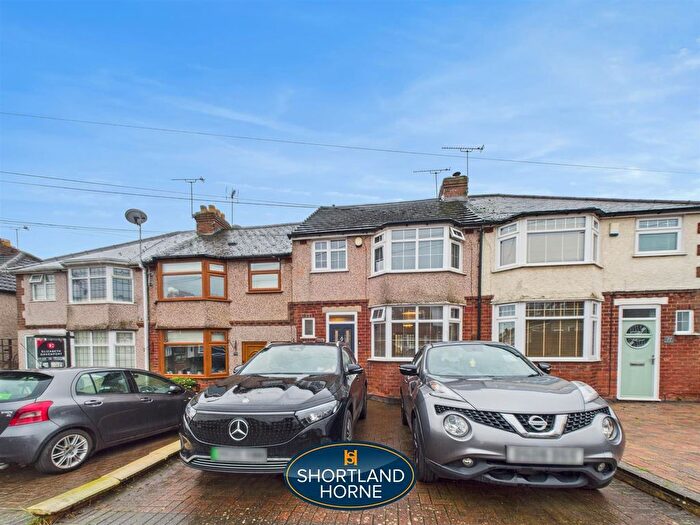 3 Bedroom Semi Detached House For Sale In Edward Road, Keresley, Coventry, CV6