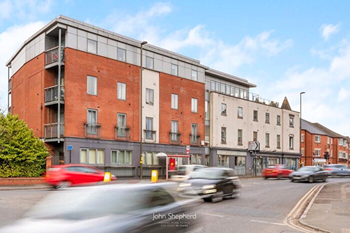 2 Bedroom Flat For Sale In High Street, Harborne, Birmingham, West Midlands, B17