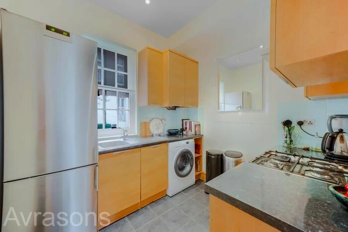 2 Bedroom Property To Rent In Prima Road, London, SW9