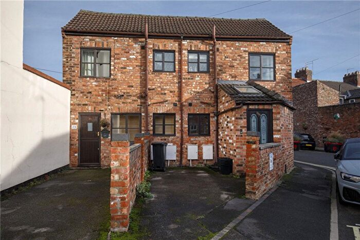 1 Bedroom Semi-Detached House To Rent In Amber Street, York, North Yorkshire, YO31
