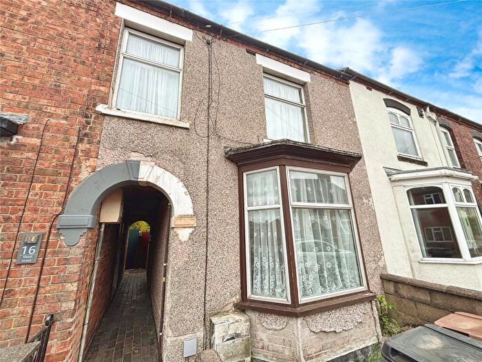 1 Bedroom Terraced House To Rent In Wood Street, Church Gresley, Swadlincote, Derbyshire, DE11