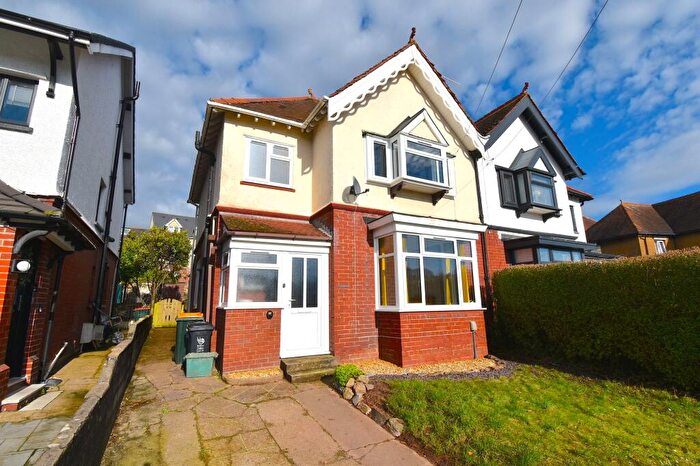 3 Bedroom Semi-Detached House For Sale In Linden Road, Newport, NP19