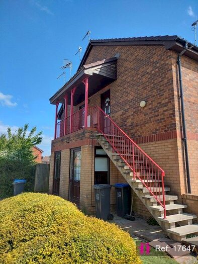 1 Bedroom Studio To Rent In Pilgrims Walk, Worthing, BN13