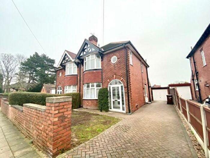 3 Bedroom Semi-Detached House To Rent In Ellesmere Road, Forest Town, NG19