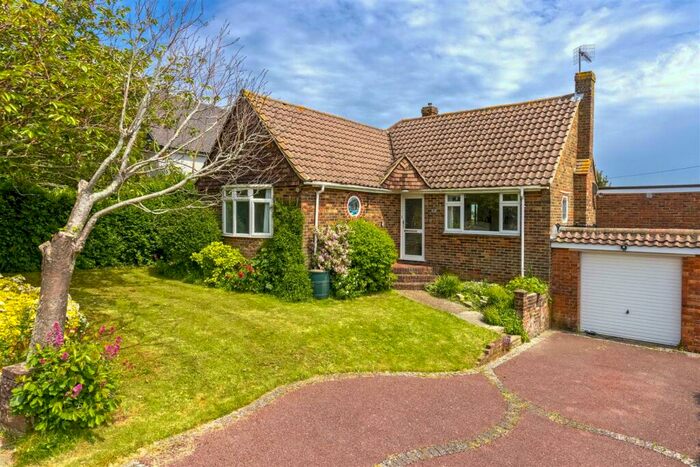3 Bedroom Detached Bungalow To Rent In St. James Avenue, Lancing, BN15