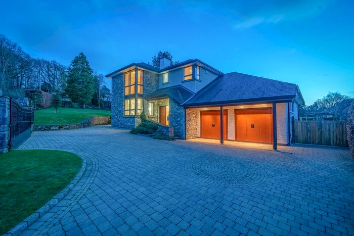 4 Bedroom Detached House For Sale In Knott Road, Arnside, LA5