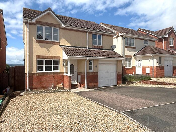 4 Bedroom Detached House For Sale In Humphries Park, Exmouth, EX8