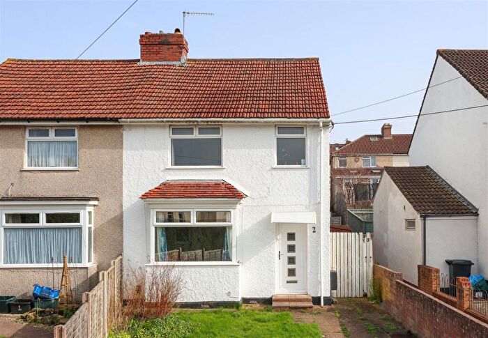 3 Bedroom Semi Detached House For Sale In Derry Road, Bedminster, Bristol, BS3