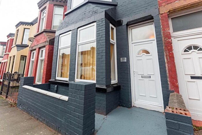 3 Bedroom Terraced House To Rent In Binns Road, L13